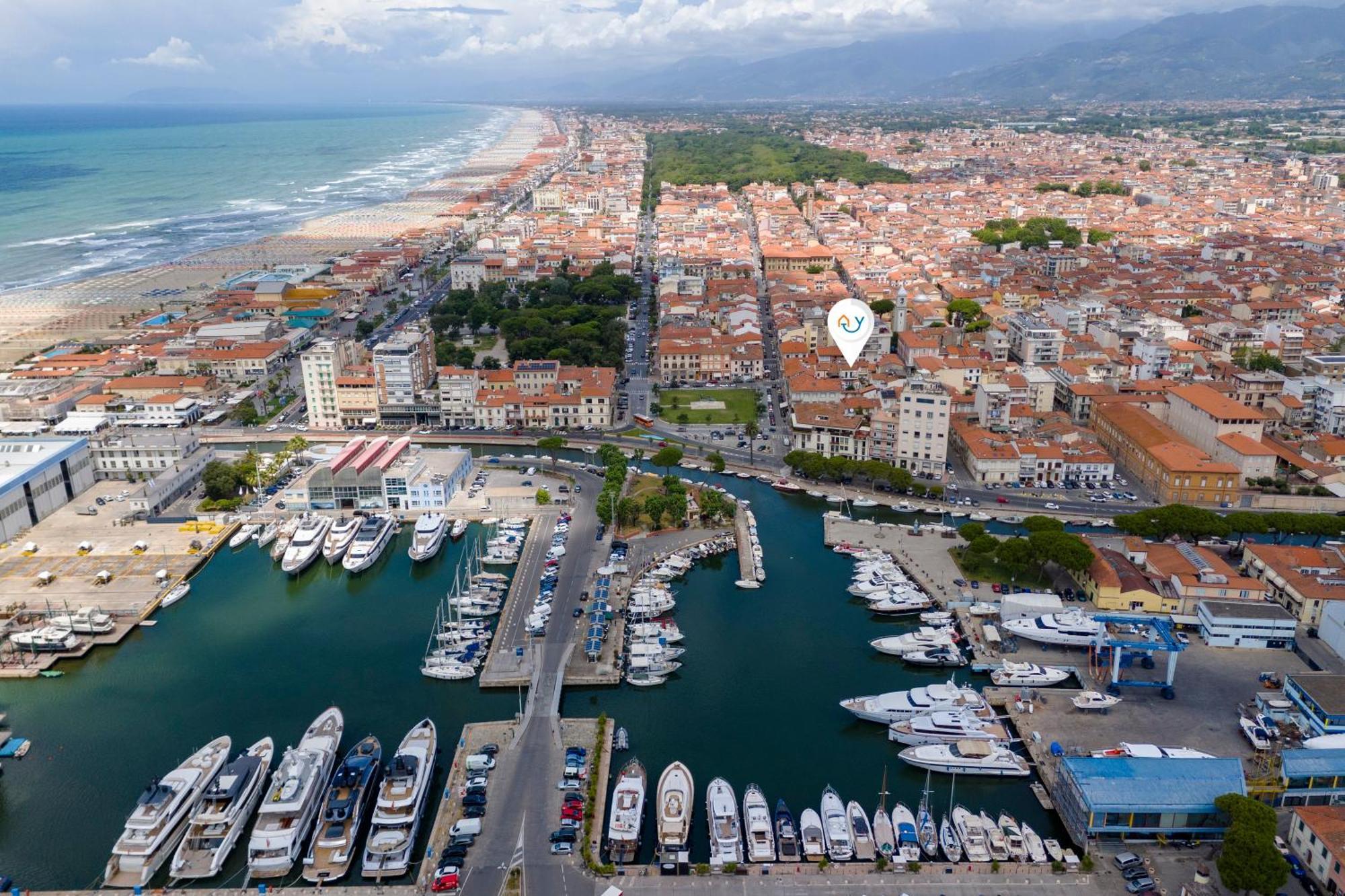 Suite Ondina Viareggio Apartments - Happy Rentals Экстерьер фото