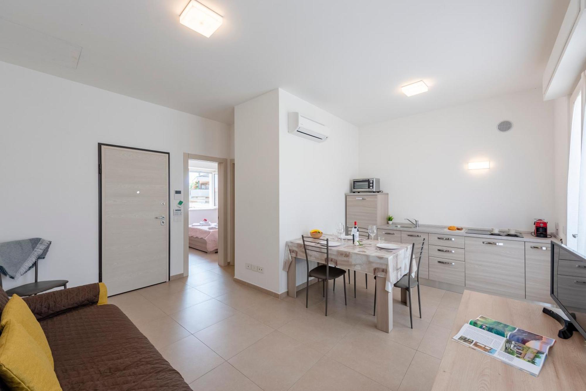 Suite Ondina Viareggio Apartments Экстерьер фото